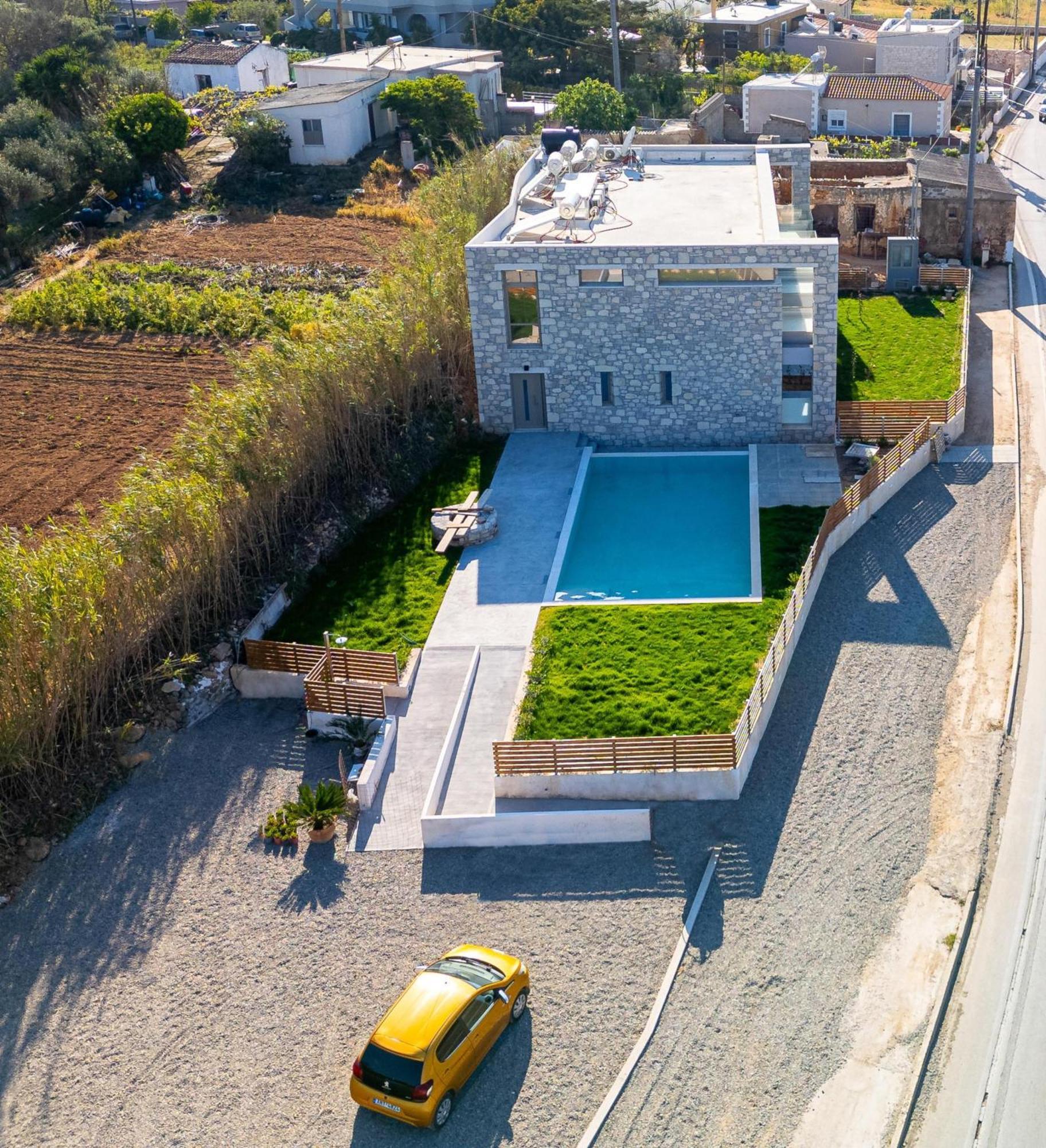 Achatis Apartments With Sea View Kolymbari Exterior photo