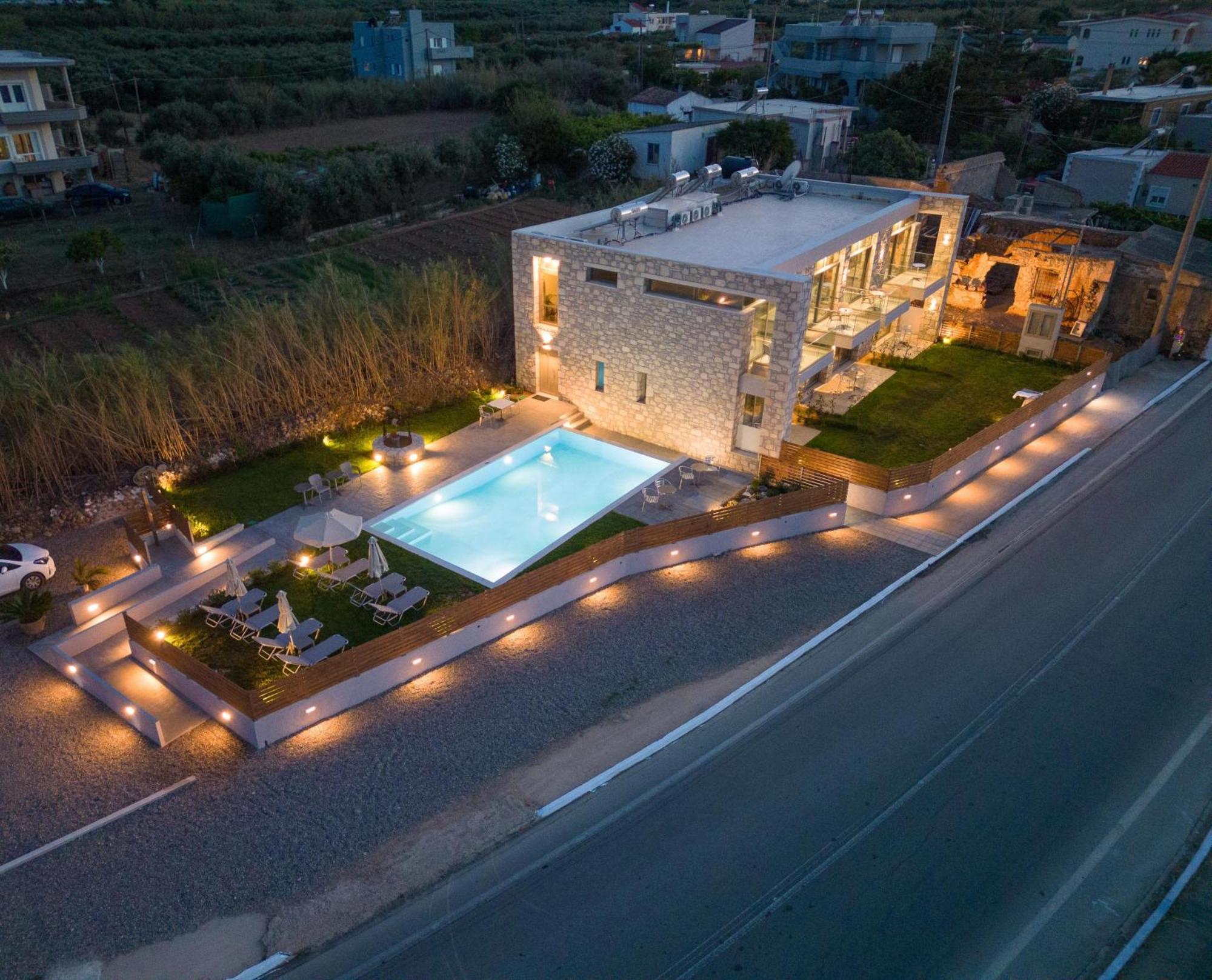Achatis Apartments With Sea View Kolymbari Exterior photo